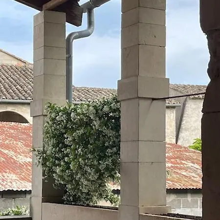Σπίτι διακοπών Cez'ici, Maison De Village Saint-Denis (Gard)